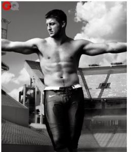 Kink - Tebow Jesus pose